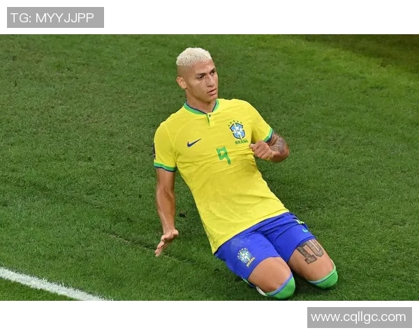 九位足球明星的经典球衣回顾与背后故事分享