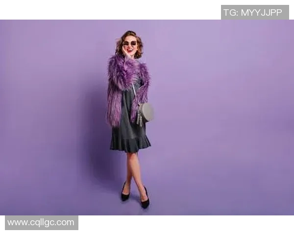 足球明星穿皮草引发争议时尚与伦理的碰撞与思考